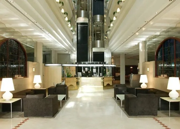 Hotel Silken Ciudad De 4*