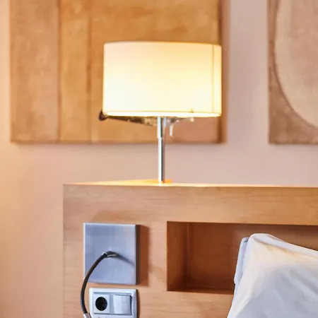 Silken Ciudad De Hotel 4*