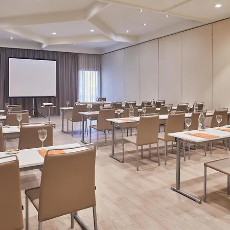 Silken Ciudad De Hotel