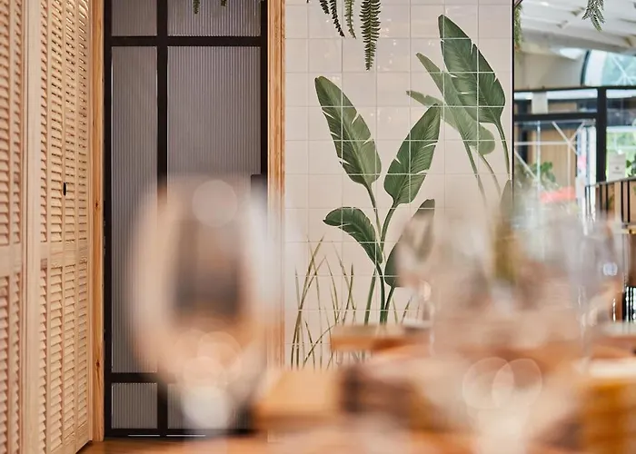 西尔肯维多利亚城酒店