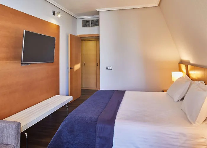 西尔肯维多利亚城酒店 酒店