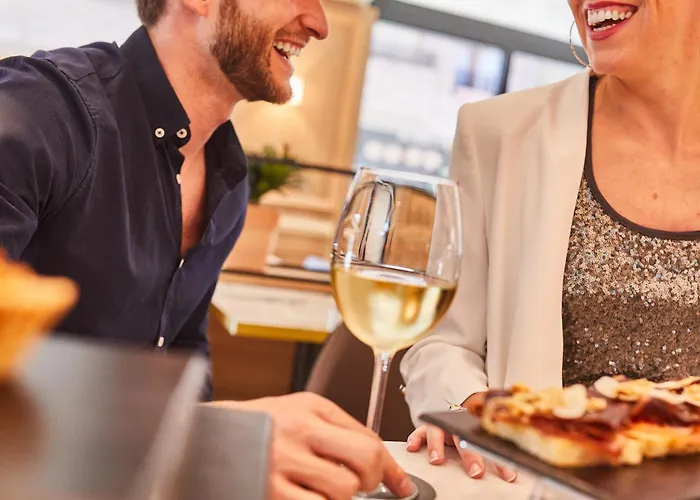 西尔肯维多利亚城酒店 酒店