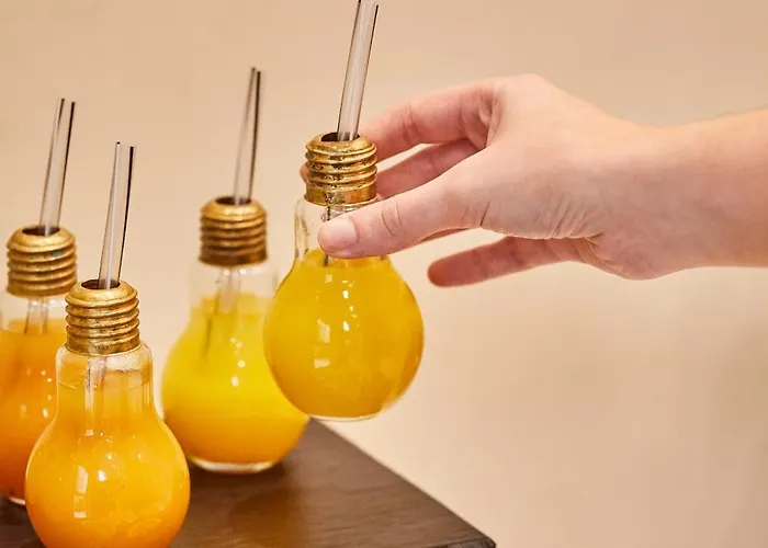 西尔肯维多利亚城酒店 4*