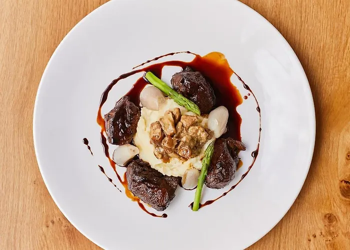 酒店 西尔肯维多利亚城酒店 4*